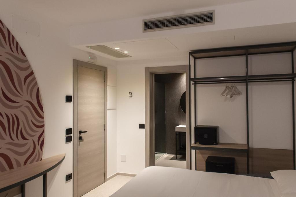 Hub Hotel Γκούμπιο Εξωτερικό φωτογραφία
