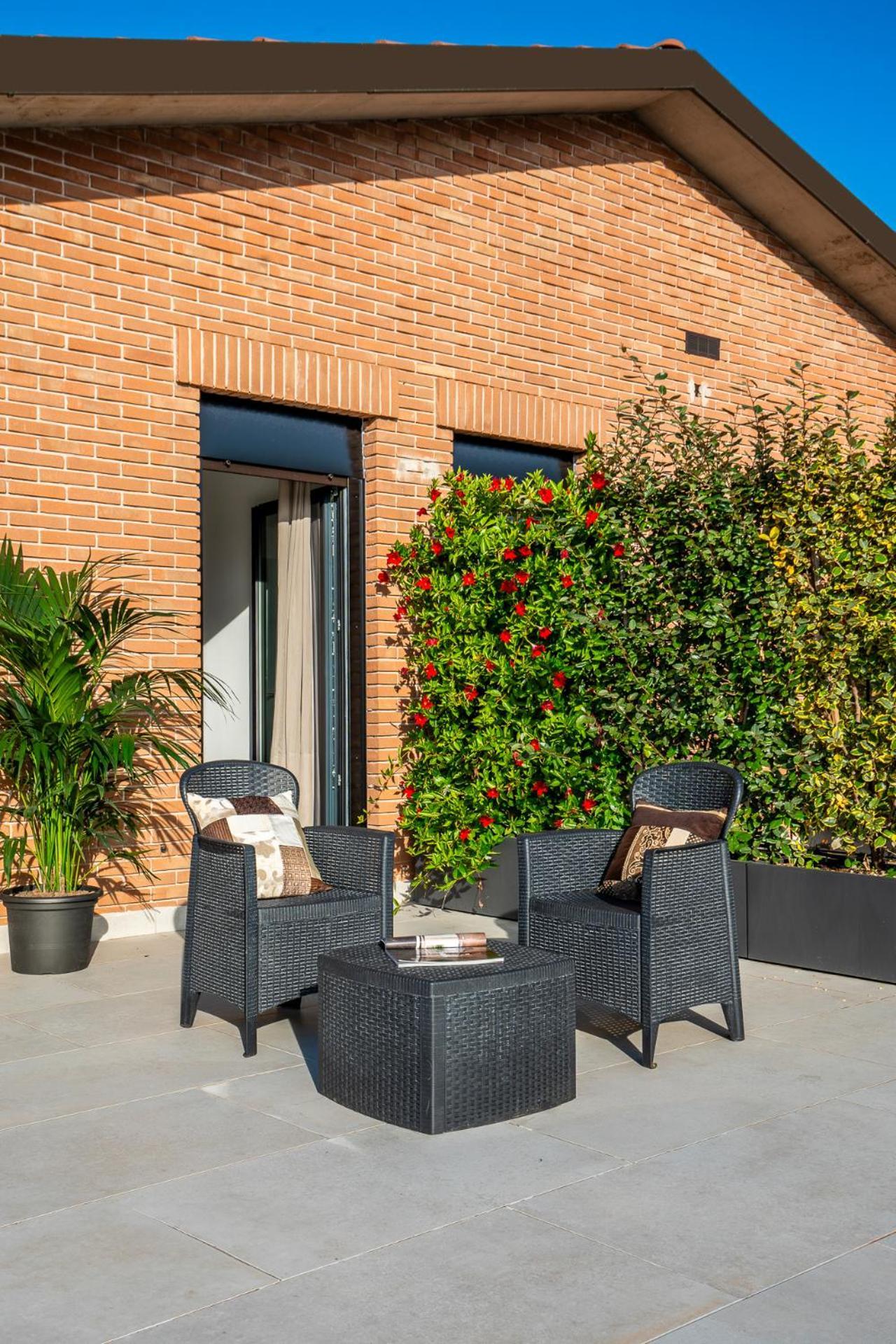 Hub Hotel Γκούμπιο Εξωτερικό φωτογραφία