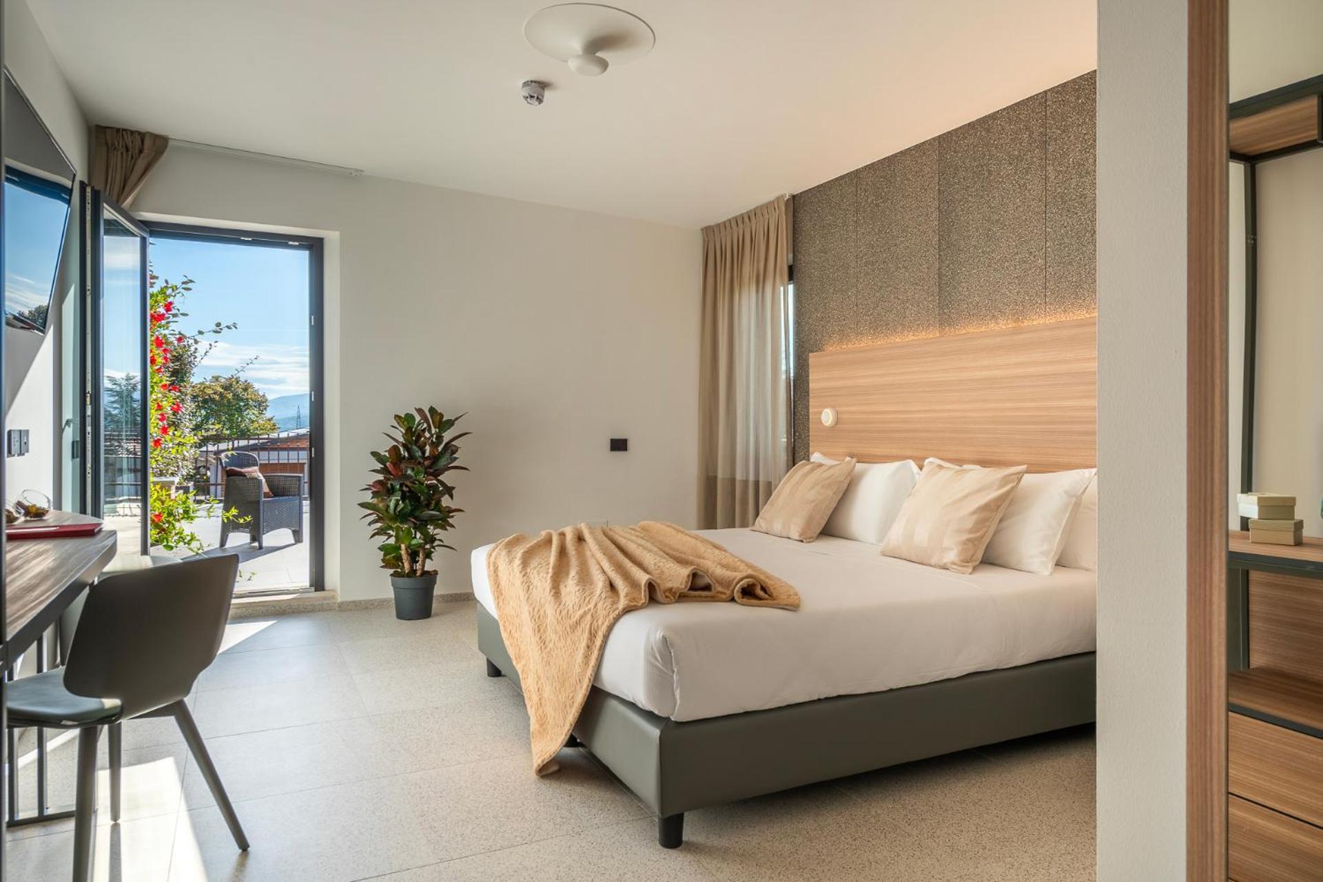 Hub Hotel Γκούμπιο Εξωτερικό φωτογραφία