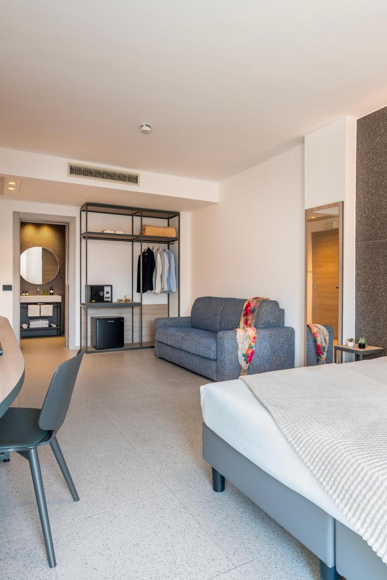 Hub Hotel Γκούμπιο Εξωτερικό φωτογραφία
